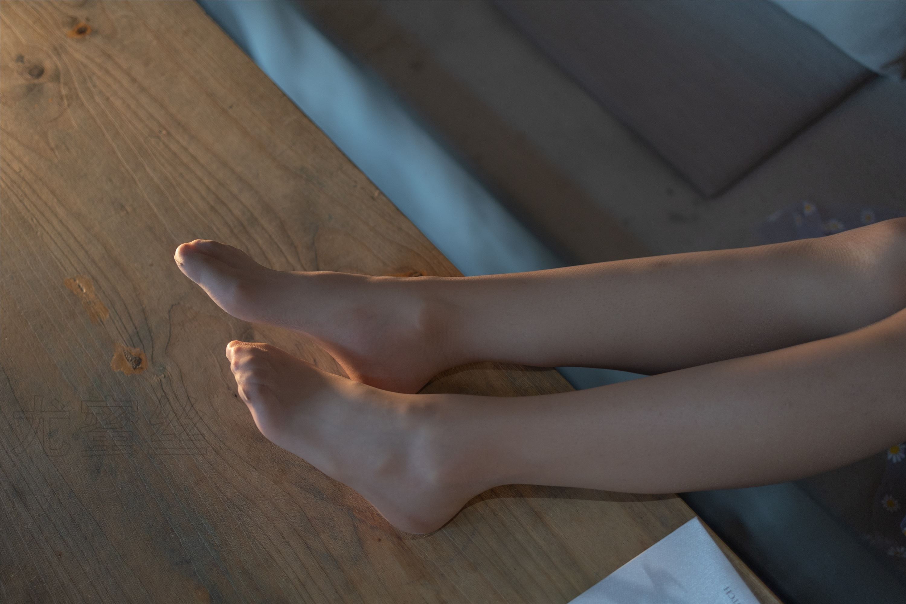 尤蜜丝 穿搭写真 NO.056